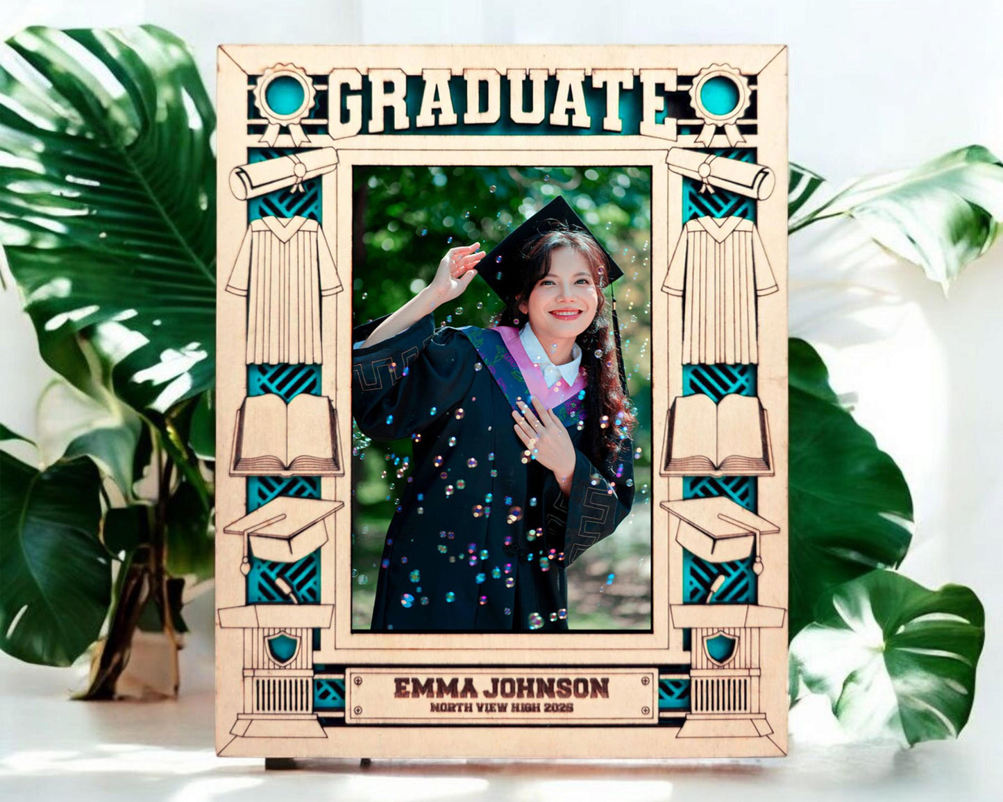 Personalized Graduation Frame – Celebrate Your Achievement!