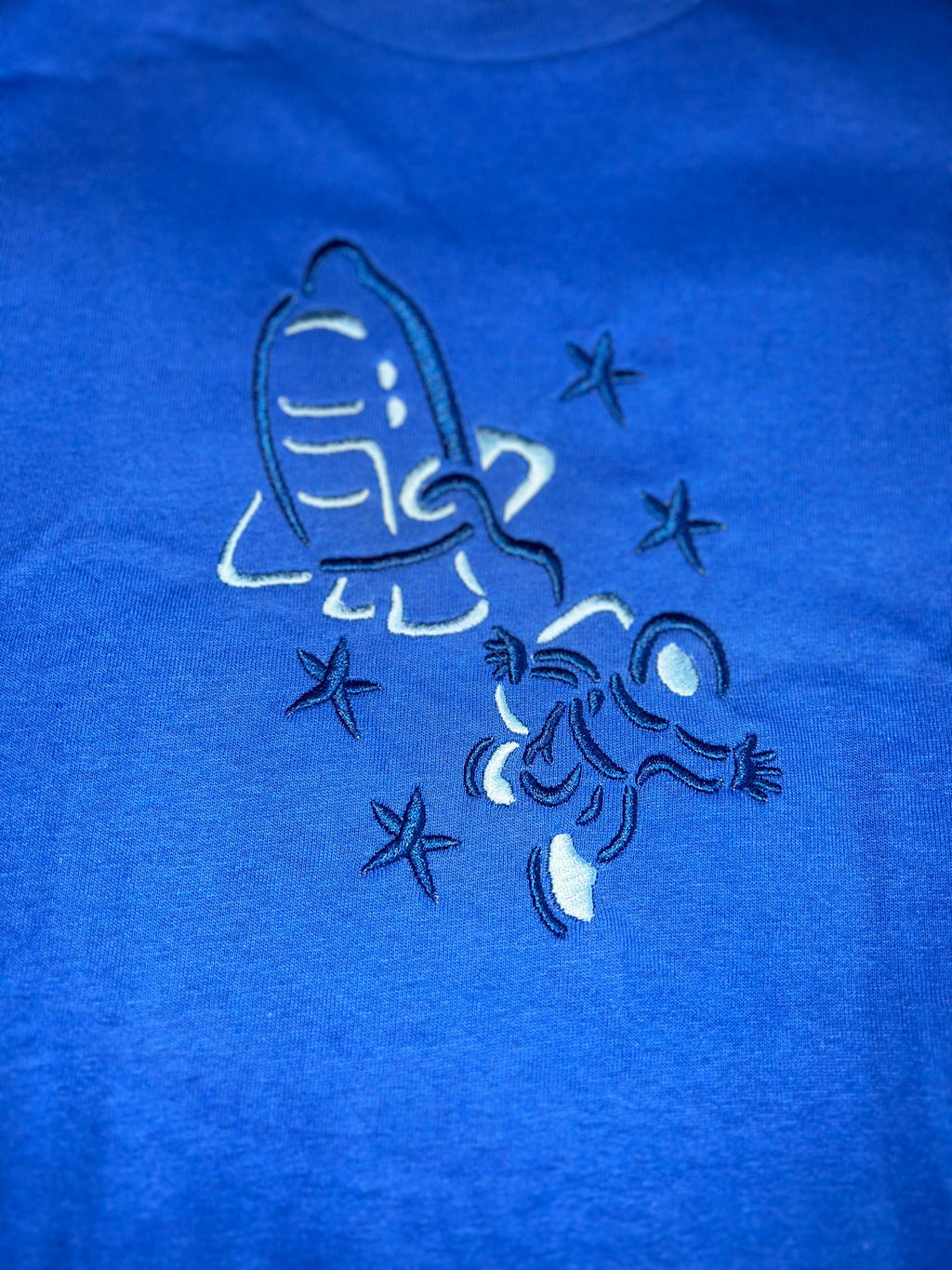 Space Walk - embroidery design Shirt