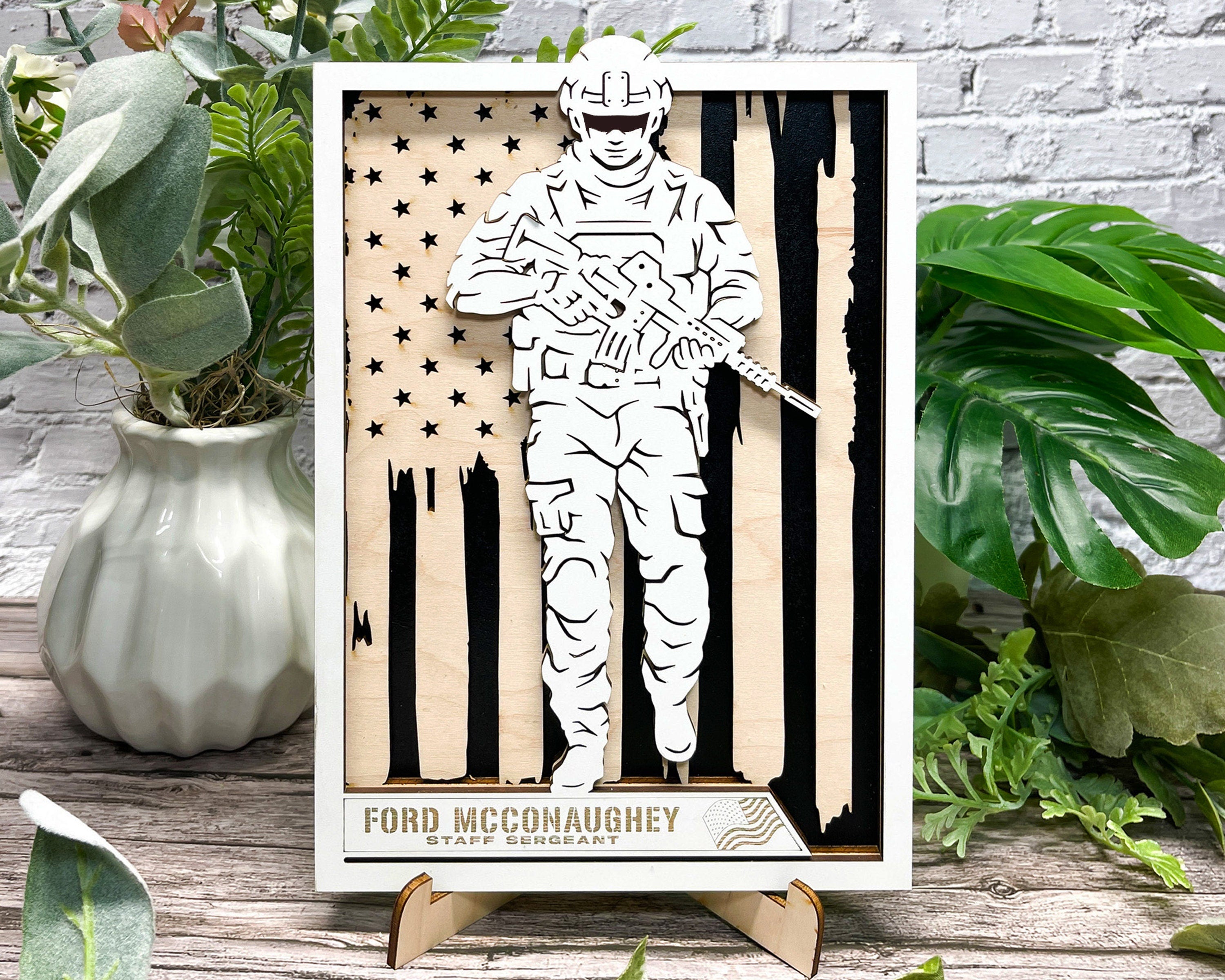 Military Tribute and Honor Plaques