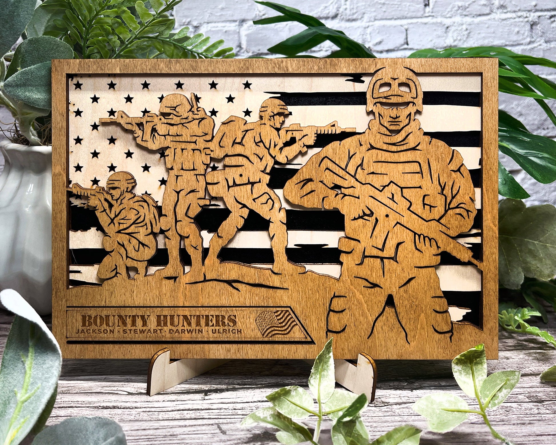 Military Tribute and Honor Plaques