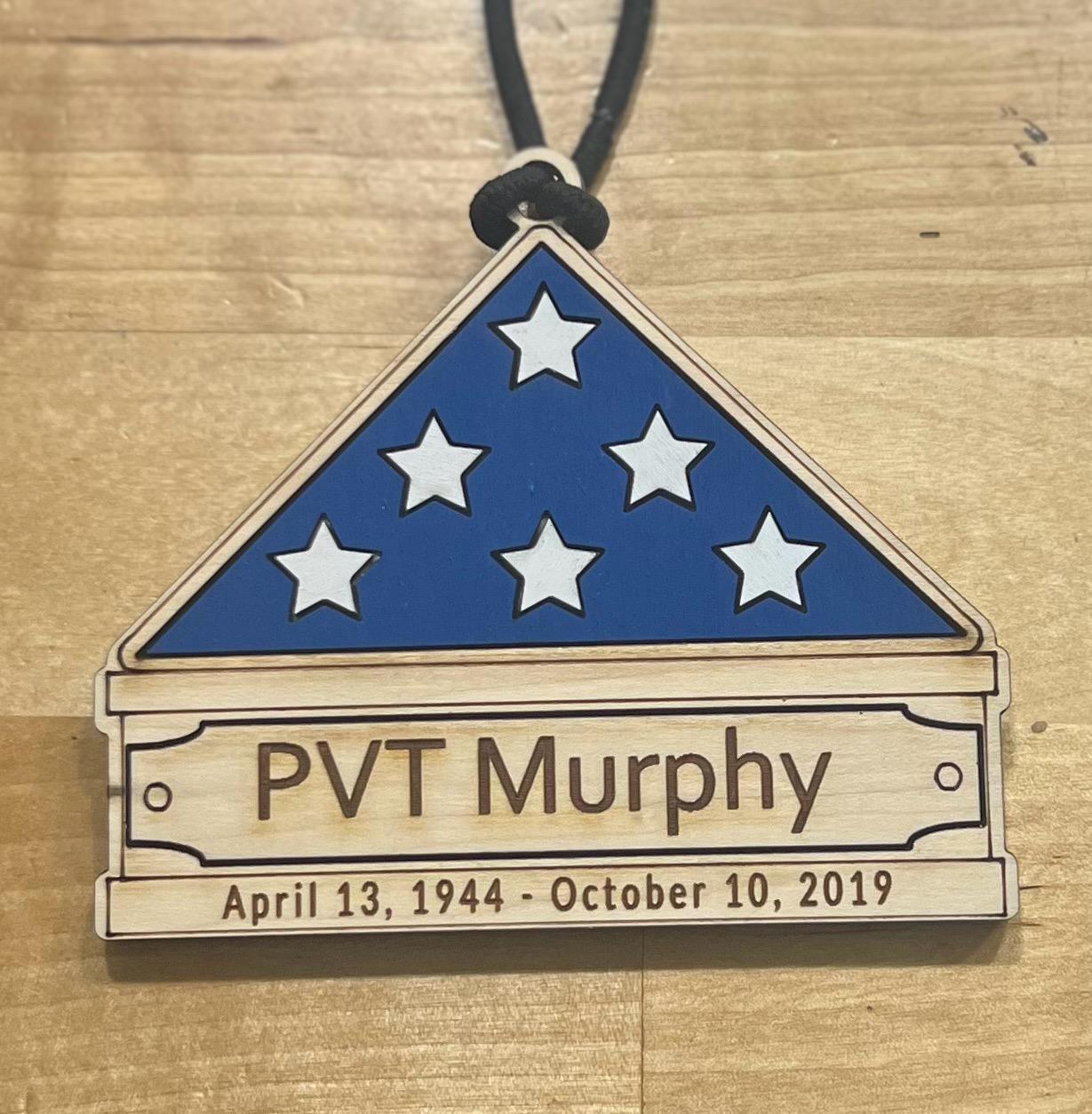 Personalized Memorial American Flag Ornament: Patriotic Remembrance Keepsake