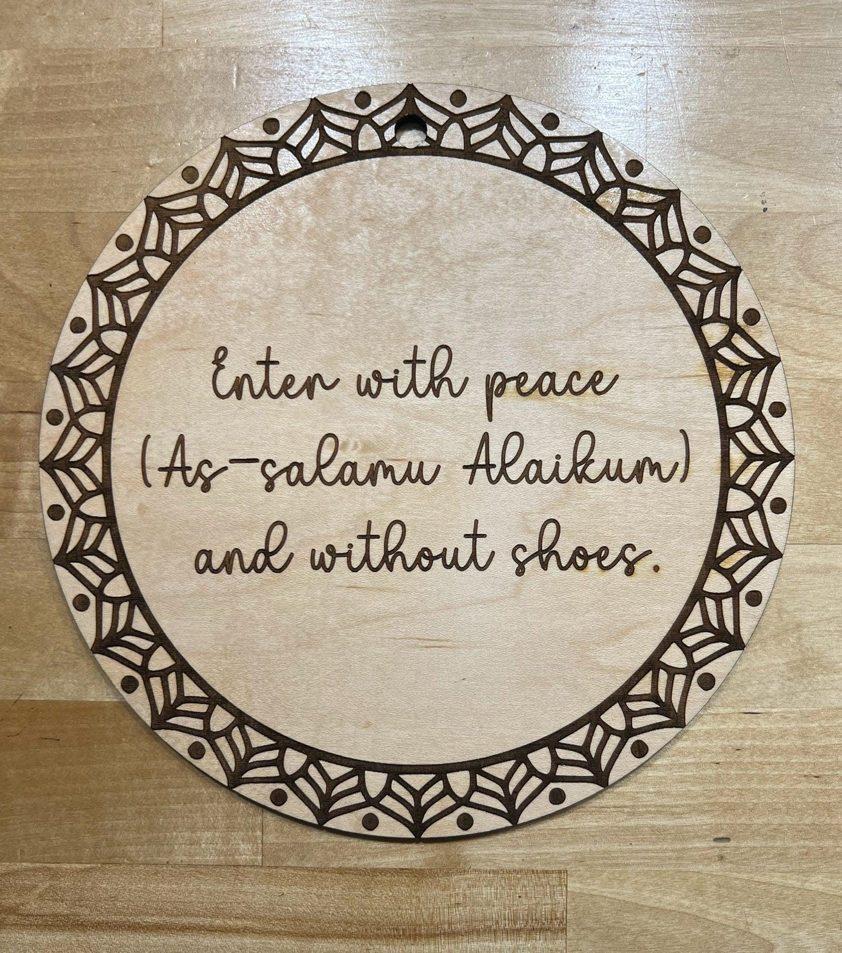 Wooden Islamic Home Sign – "Please Remove Your Shoes" with Arabic - Wooden Wall Sign - Islamic Home Decor - Arabic Calligraphy Wall Art