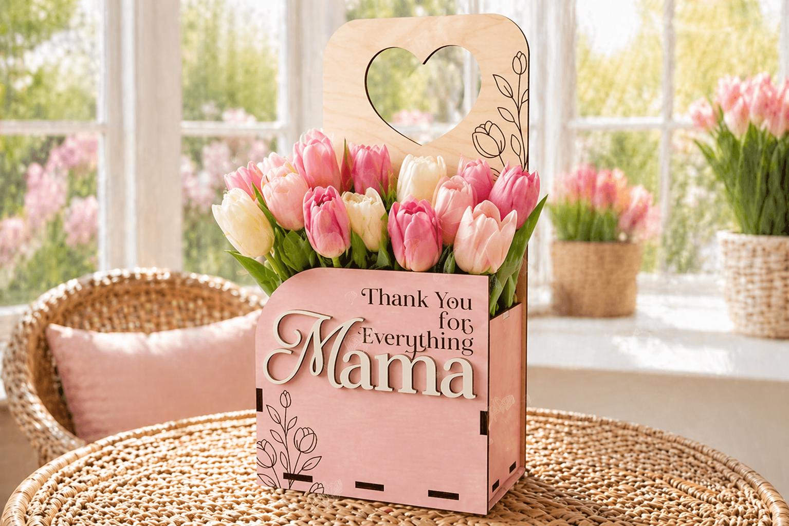 Personalized Mama Flower Holder | Wooden Gift Box | Gift for Mom | Custom Mom Gift | Floral Keepsake
